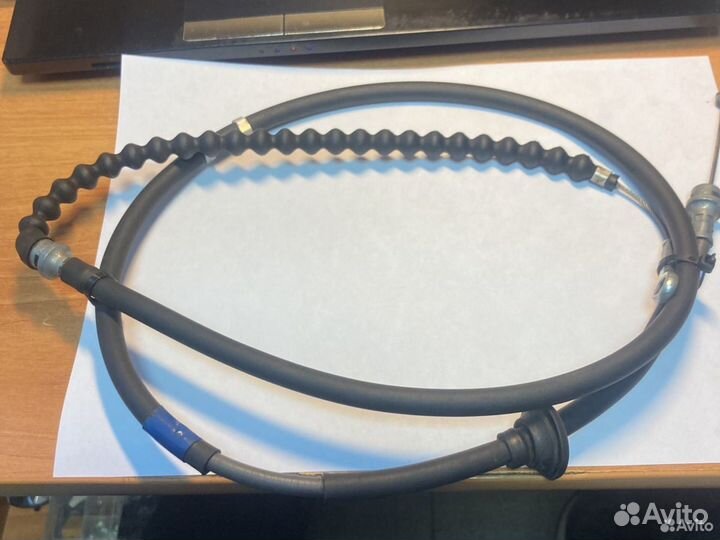 Трос стояночного тормоза toyota hilux, 4ranner