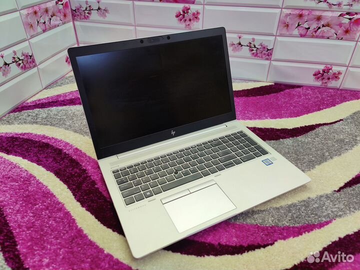 Ноутбук HP IPS экран Intel Core i7