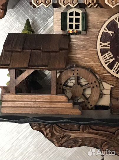 Часы настенные с кукушкой