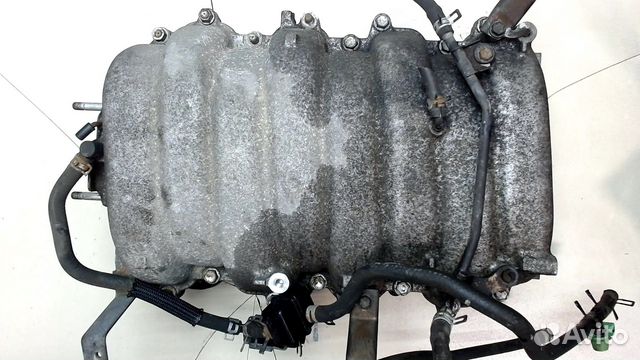 Коллектор впускной Lexus LX, 1999