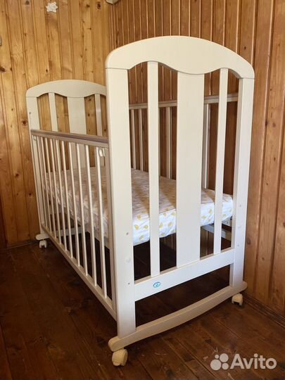 Детская кроватка от 0 до 3 х лет