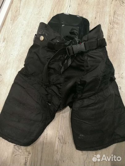 Хоккейные шорты бауер