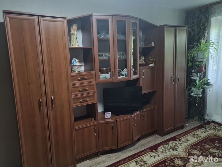 Стенка в гостиную