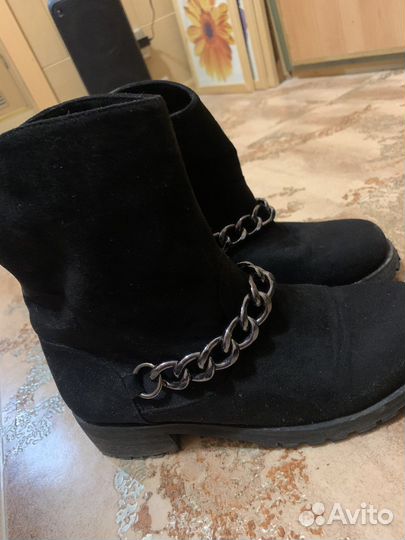 Сапоги с цепями