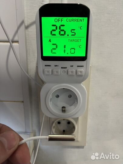 Термостат терморегулятор с розеткой