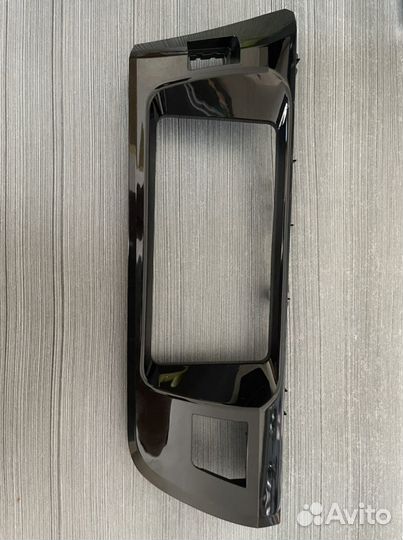 Рамка на магнитолу toyota corolla 2013-н.в