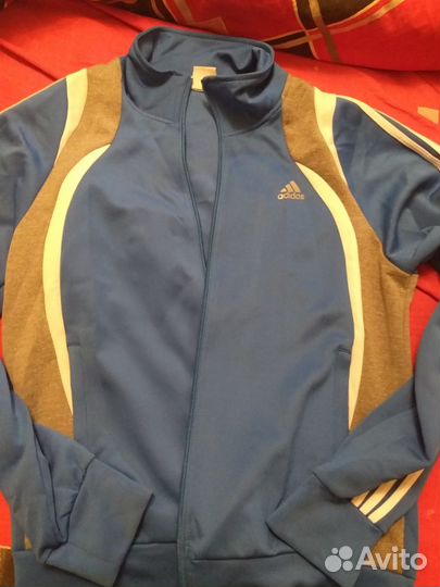 Продам спортивные вещи