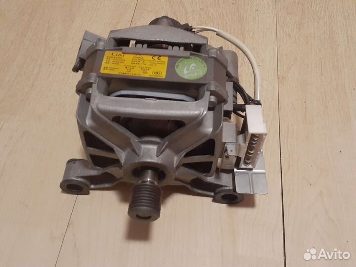 Запчасти от стиральной машины