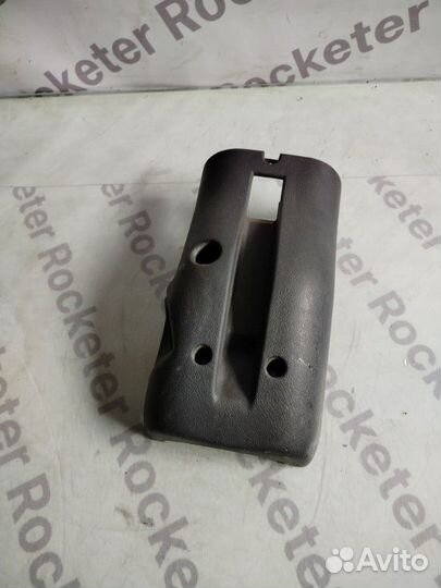 Кожух рулевой колонки Mitsubishi Mirage 4G