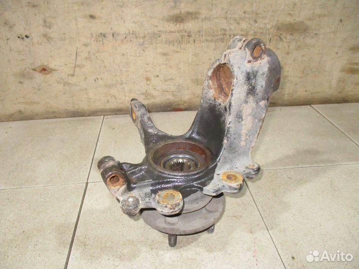 Кулак поворотный передний левый Ford Focus 3