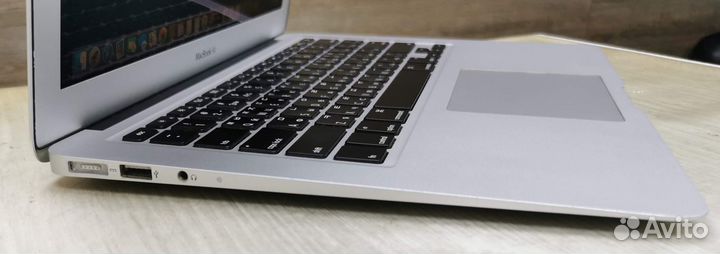 Apple MacBook Air 13