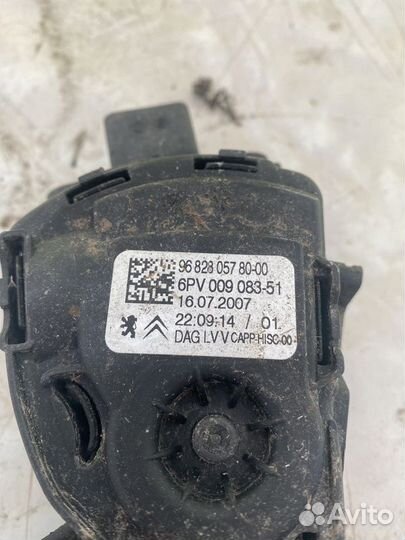 Педаль газа Peugeot 207