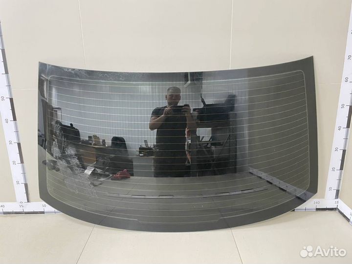 Стекло заднее Volkswagen Polo Sed RUS 2011