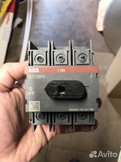 Выключатель 380В. 125А
