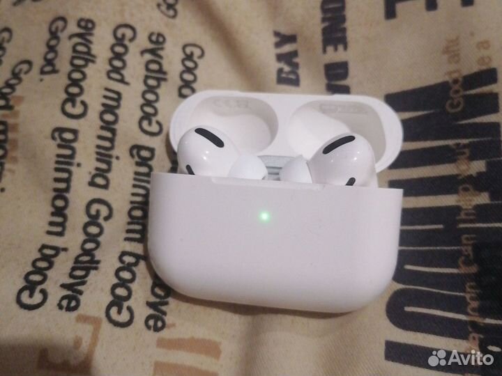 Беспроводные наушники apple airpods pro