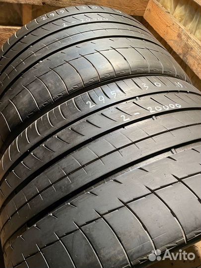 Michelin Pilot Sport 295/30 R19