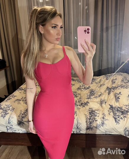 Платье вечернее бандажное 44