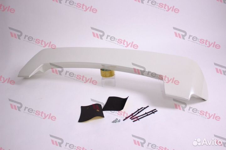 Спойлер Toyota Land Cruiser 200 Белый 070 K2383