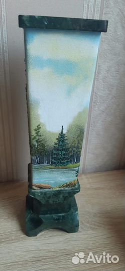 Ваза и панно из натуральных камней