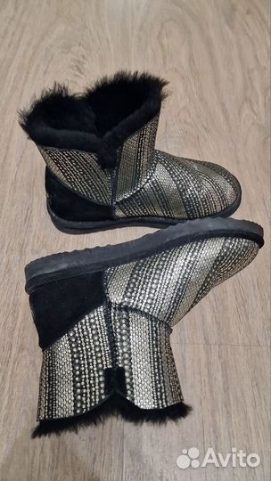 Угги натуральные 38,5 с лазерной обработкой кожи