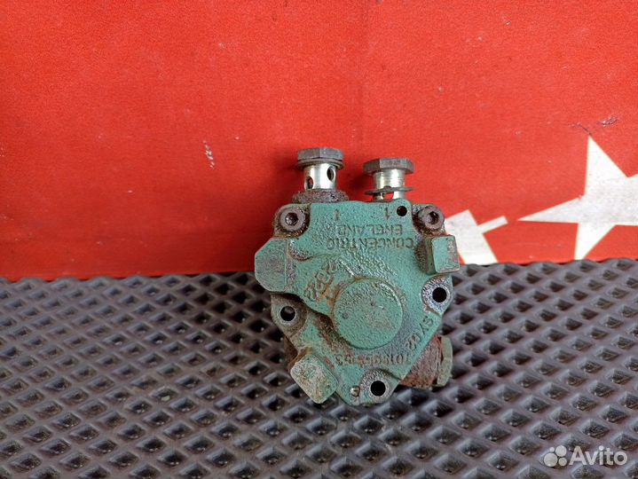 Насос топливный