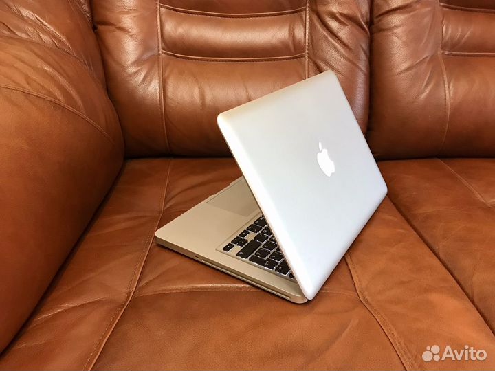 MacBook Pro 13 Core i5/ 16GB / SSD 240GB/ Нов Бат