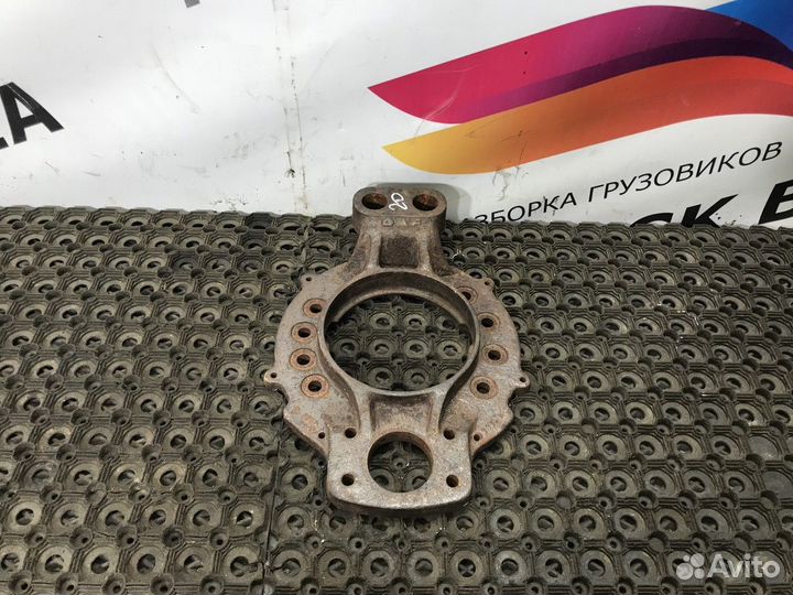 Щит опорный передний левый