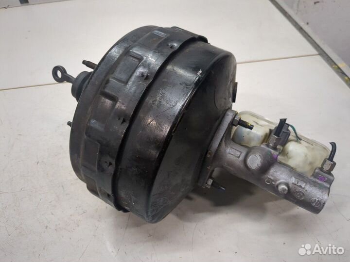 Цилиндр тормозной главный Jeep Commander, 2009