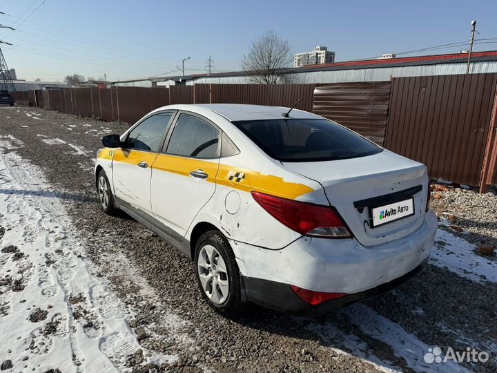 Hyundai Solaris 1.4 AT, 2016, 276 800 км