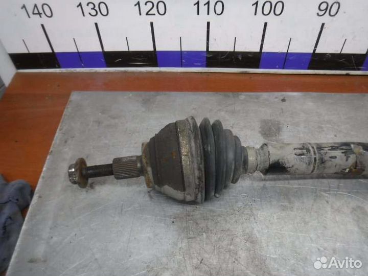 Привод передний правый Volkswagen Tiguan cava 2009