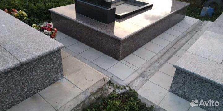 Работы на кладбище