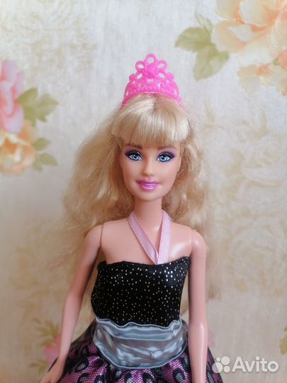 Барби (Вarbie Happy Birthday Fashion Doll 2009)