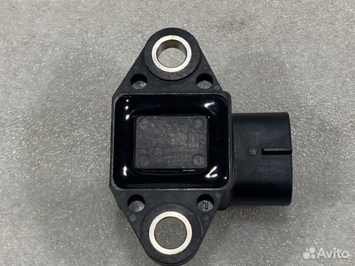 Датчик ускорения Nissan Juke HR16 2012