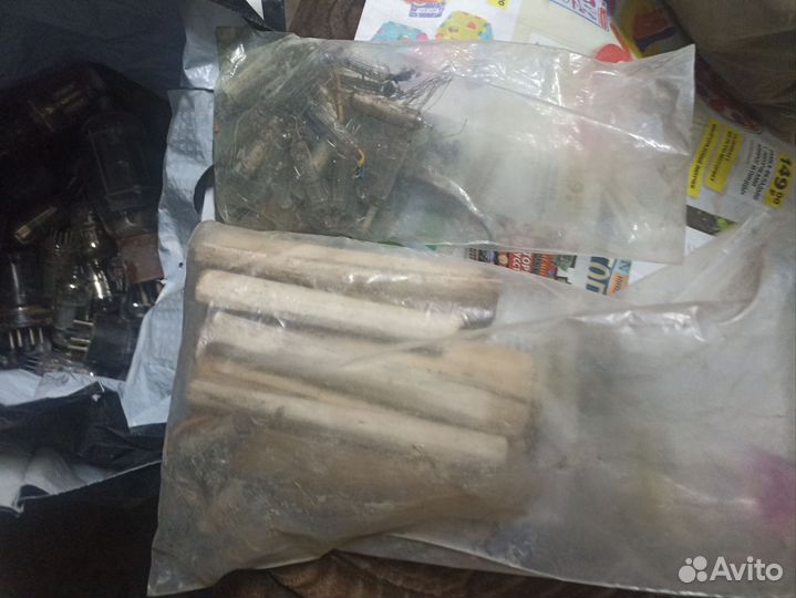 Радиодетали. Лампы электронные. Разные. 5кг