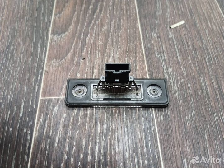 Подсветка номера Skoda Octavia 2 (A5) рест. 1Z