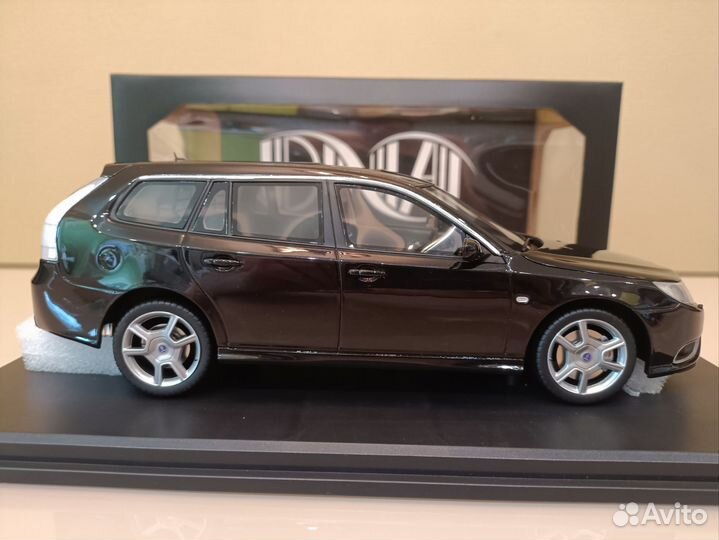 Saab 9-3 II Sportcombi Turbo Х (07-14) Черный 1:18