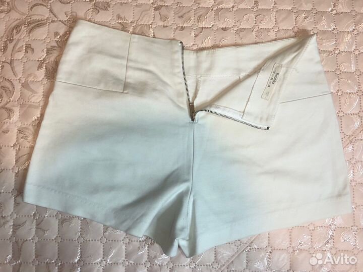 Шорты женские