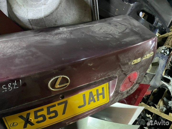 Крышка багажника задняя Lexus Gs300