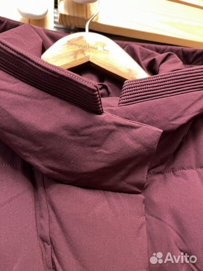 Пуховик женский демисезонный