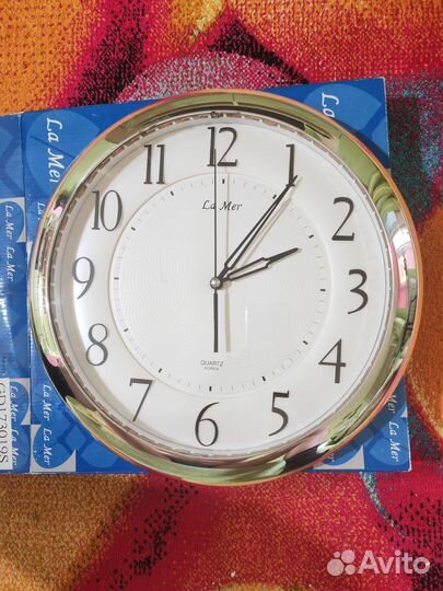 Большие красивые часы со светодиодной подсветкой