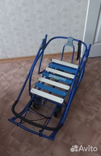 Детские санки на колесах