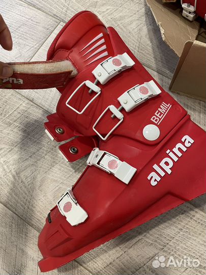 Горнолыжные ботинки на запчасти