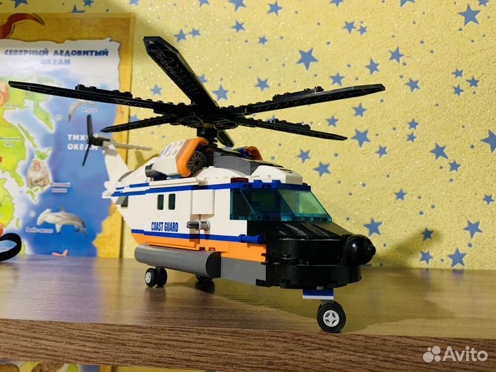 Вертолет lego