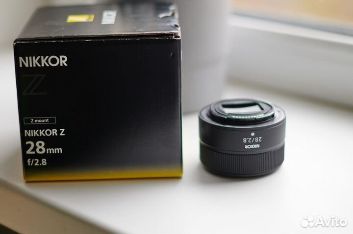 Объектив Nikon nikkor Z 28mm f/2.8