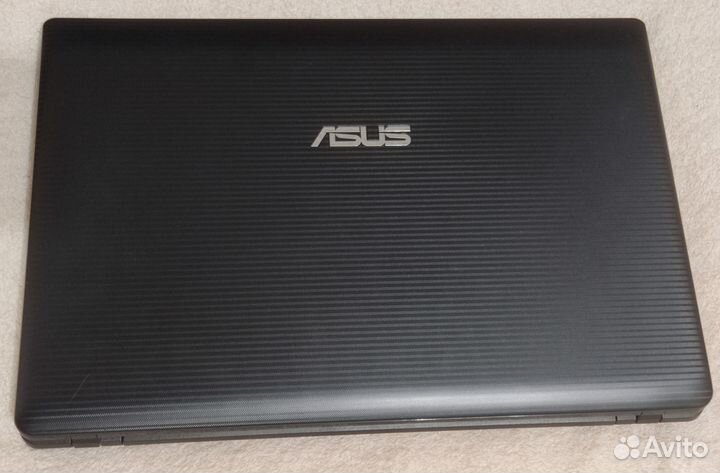 Ноутбук Asus AMD A8 Radeon 7470M для игр и работы