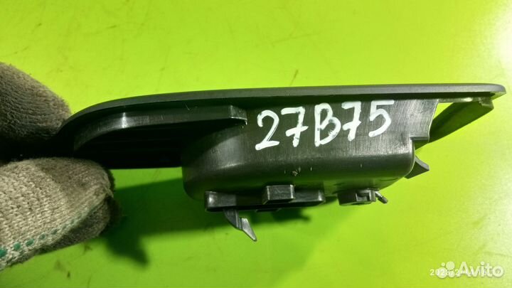 Накладка ручки двери для Mazda 3 2003-2009