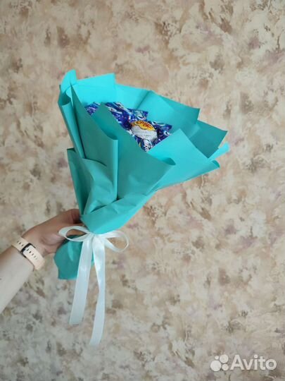 Сладкий букет из конфет