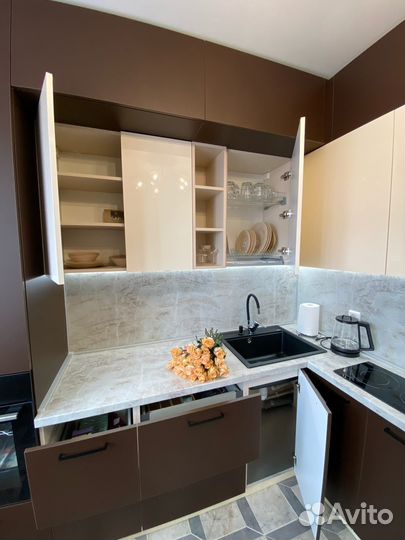 Кухня под потолок из мдф на заказ