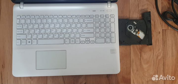 Ноутбук Sony Vaio SVF152A29V