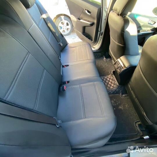 Чехлы на Toyota Camry 50